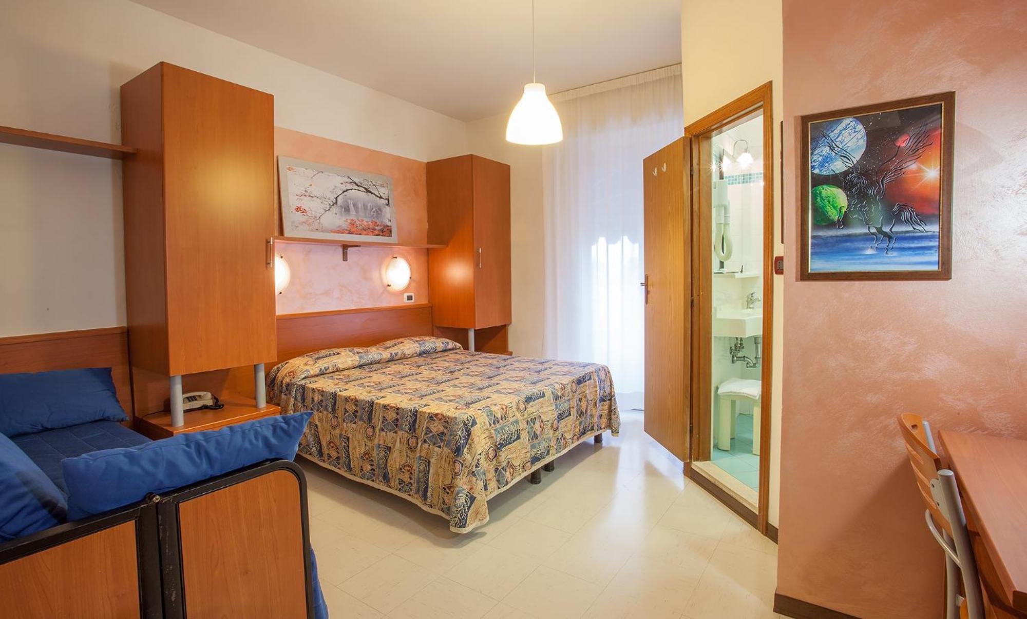Hotel Azzurra Senigallia Buitenkant foto