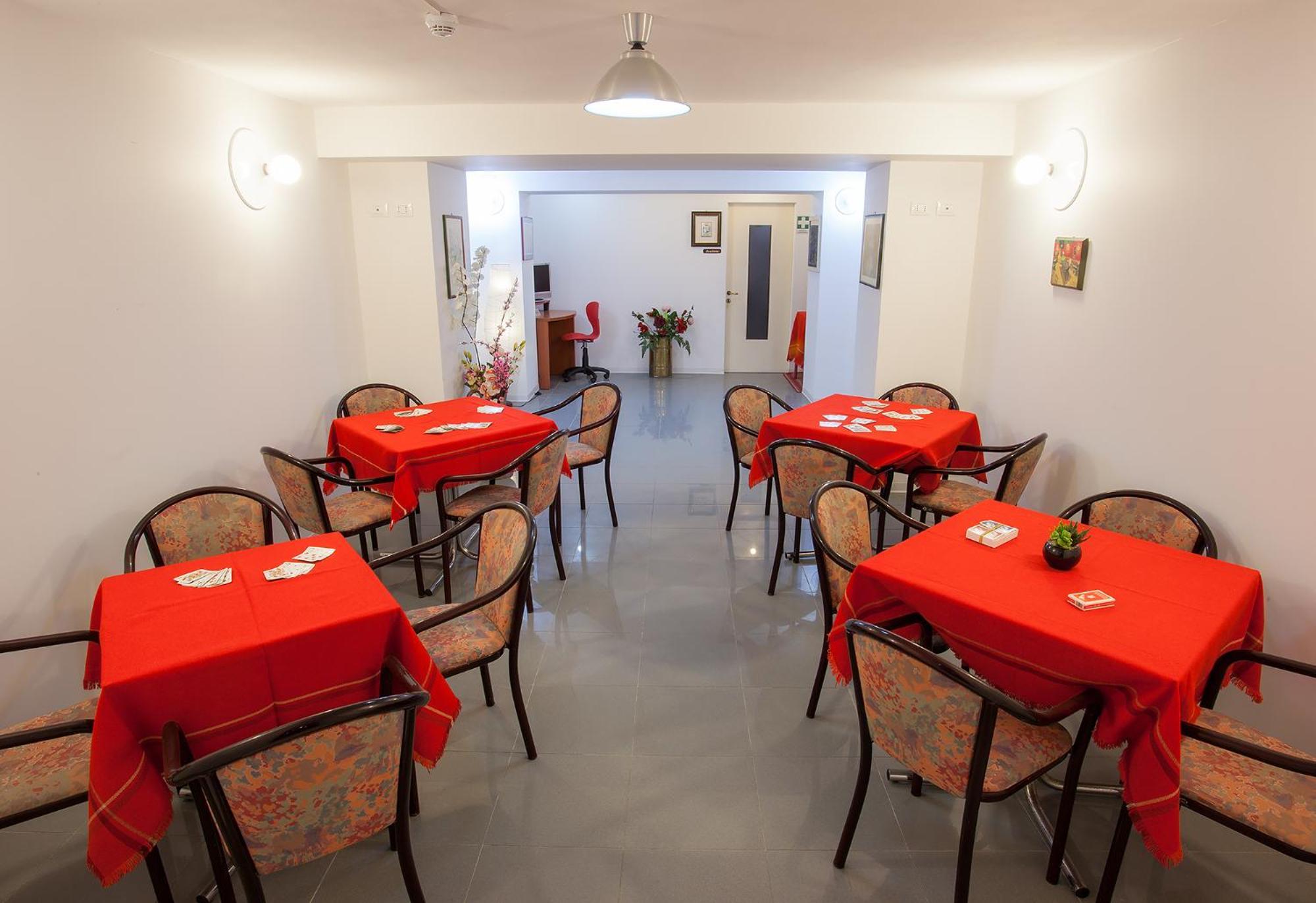 Hotel Azzurra Senigallia Buitenkant foto